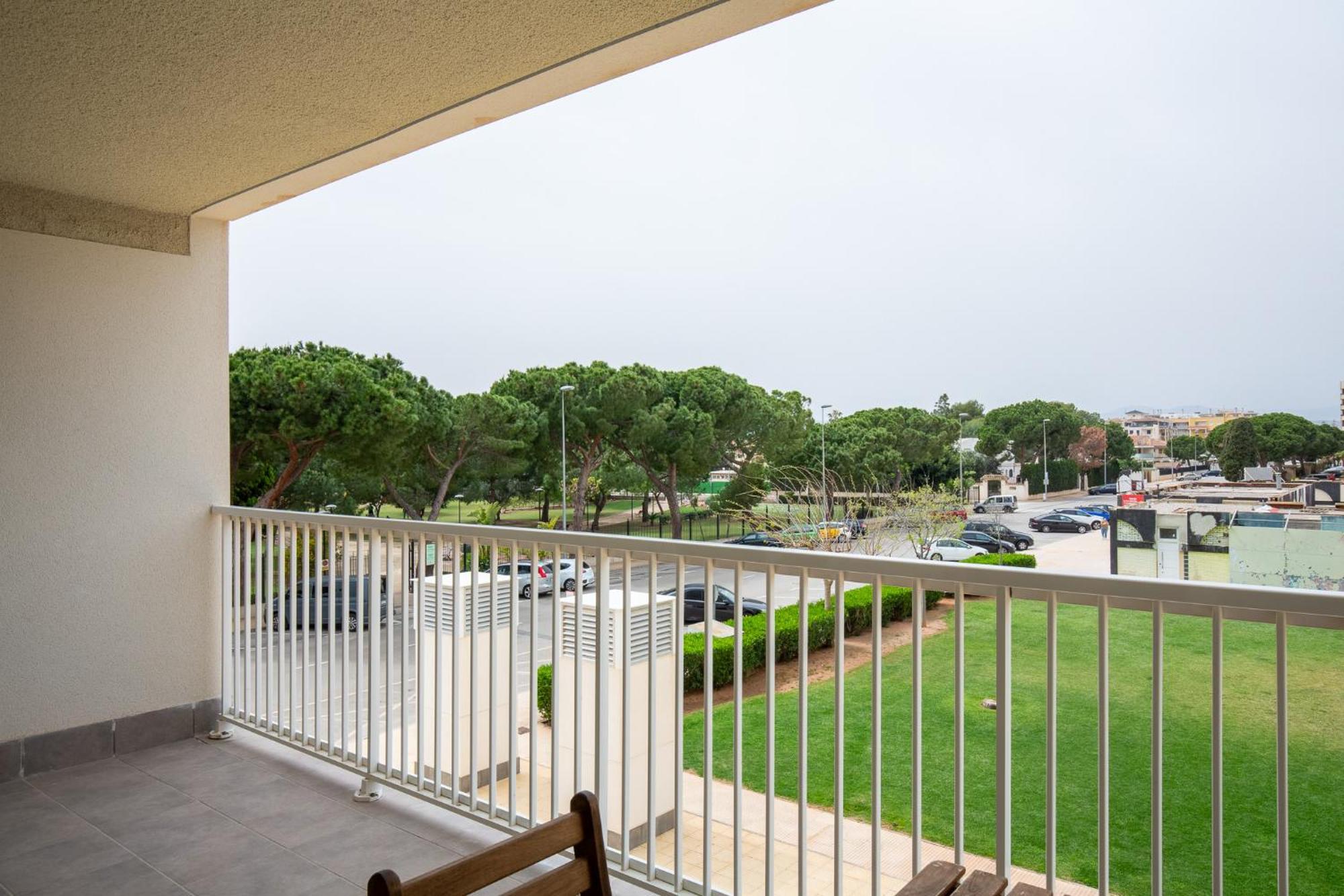 Apartamentos En Canet Al Mar, Junto Playa Y Con Piscina Canet d'En Berenguer Esterno foto